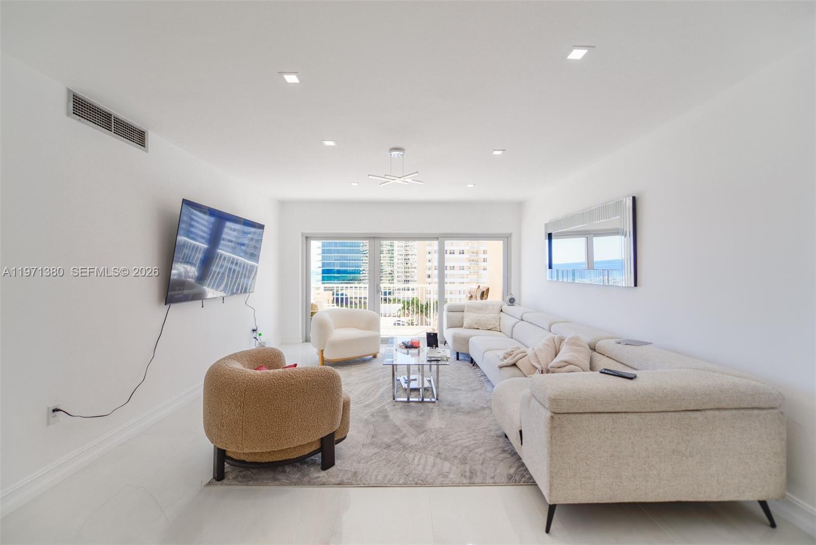 1950 S Ocean Dr # 8J, Hallandale Beach FL 33009 photo 5
