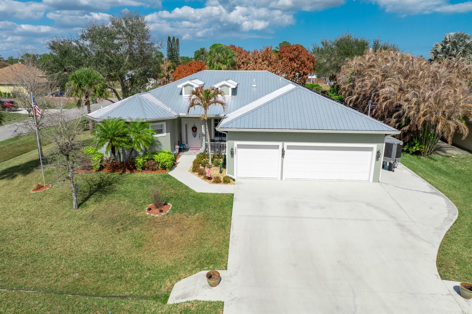 2301 SW Lawford Street, Port St. Lucie FL 34953