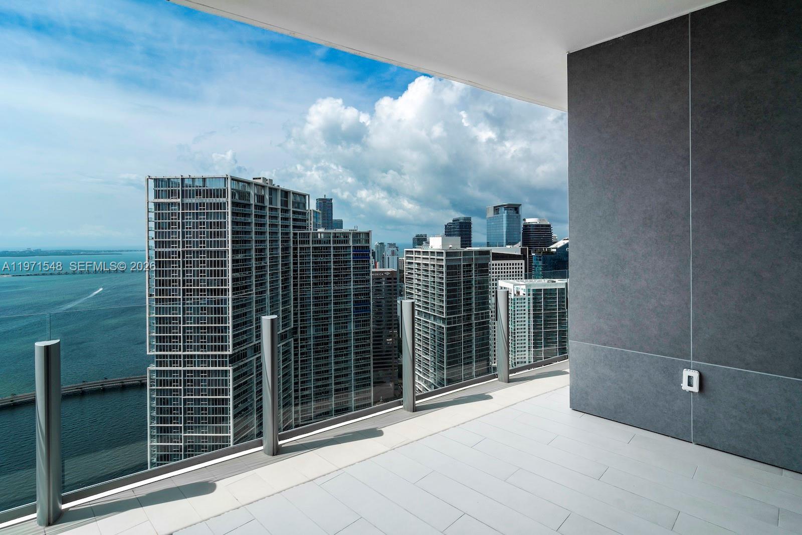 300 Biscayne Blvd Way # 5005, Miami FL 33132 photo 2