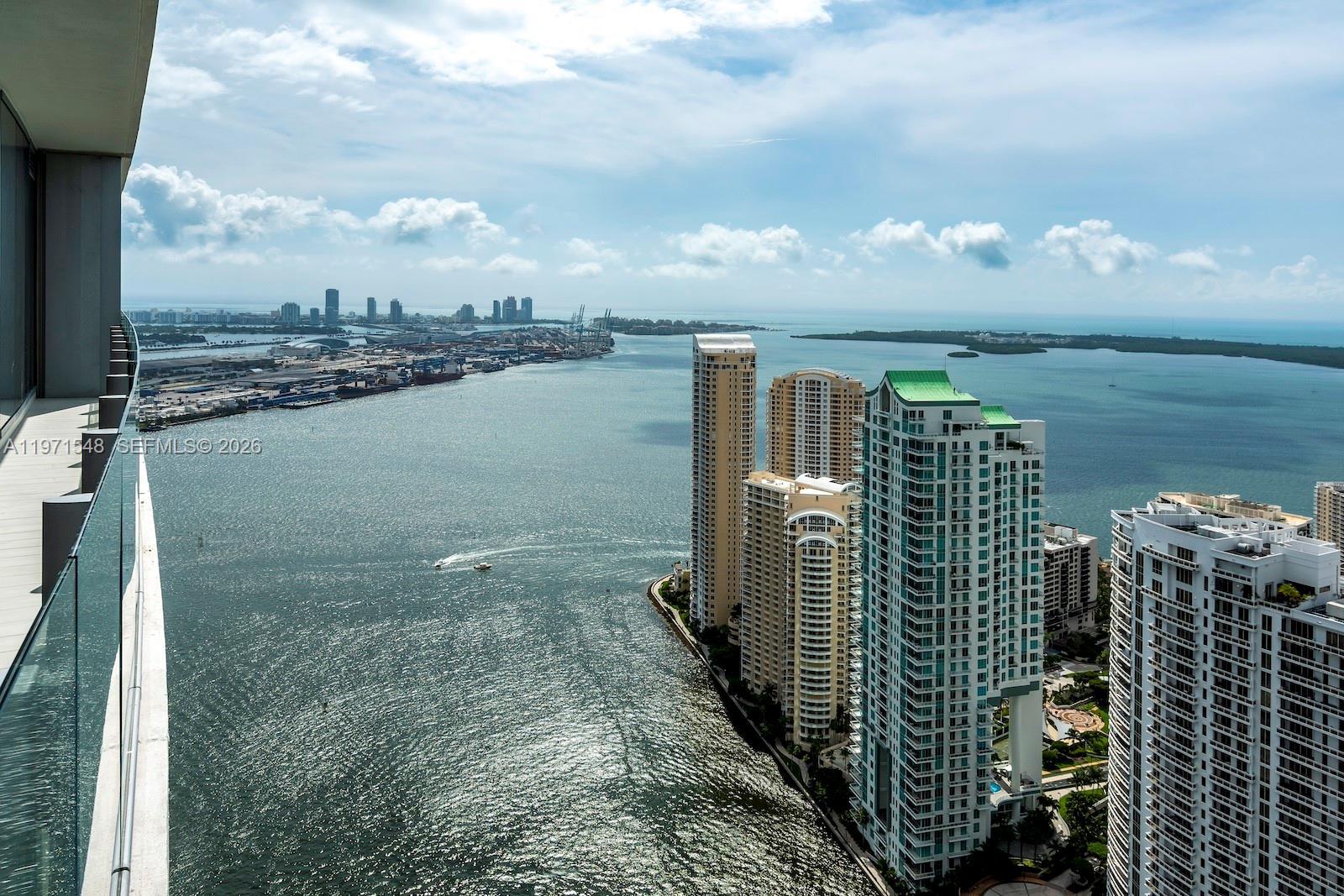300 Biscayne Blvd Way # 5005, Miami FL 33132 photo 4