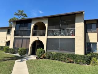 236 Pine Hov Circle # 2, FL 33463