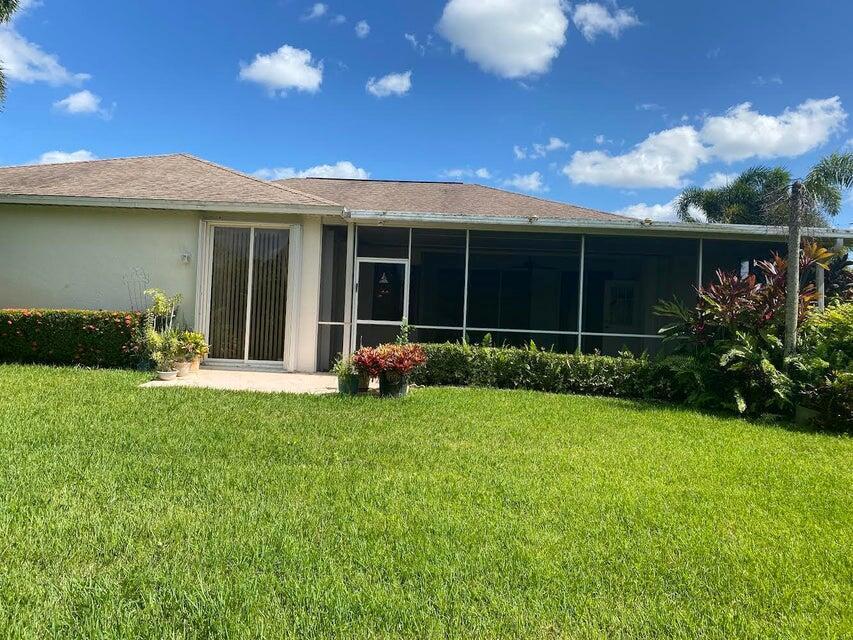 5640 NW Commodore Terrace, Port St. Lucie FL 34983