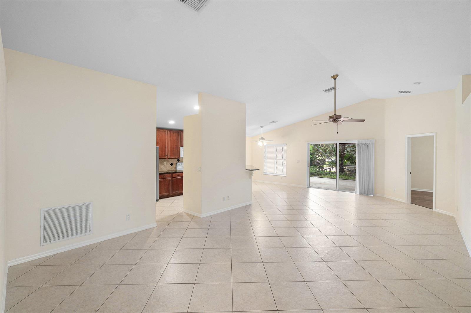12024 Roma Road, Boynton Beach FL 33437 photo 5
