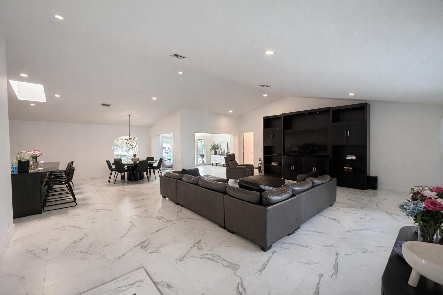 832 NW 108th Lane, Coral Springs FL 33071 photo 4