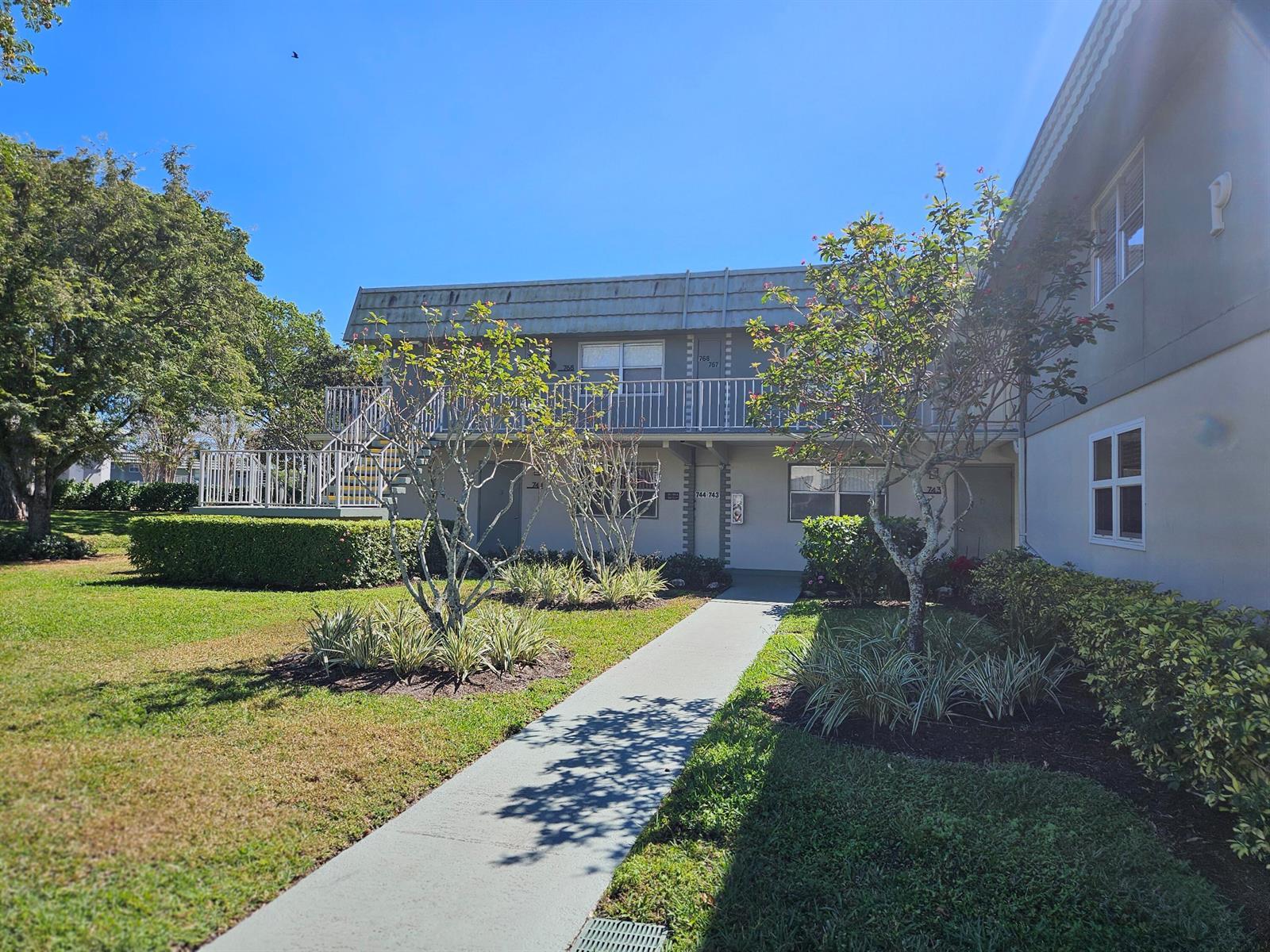 743 Flanders P, Delray Beach FL 33484