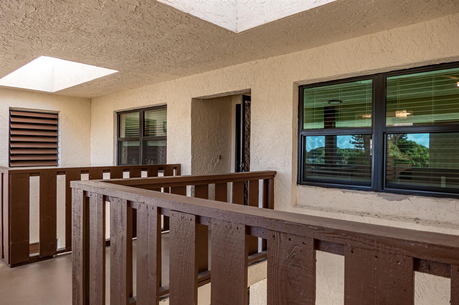 162 SE Saint Lucie Boulevard # B403, Stuart FL 34996 photo 4