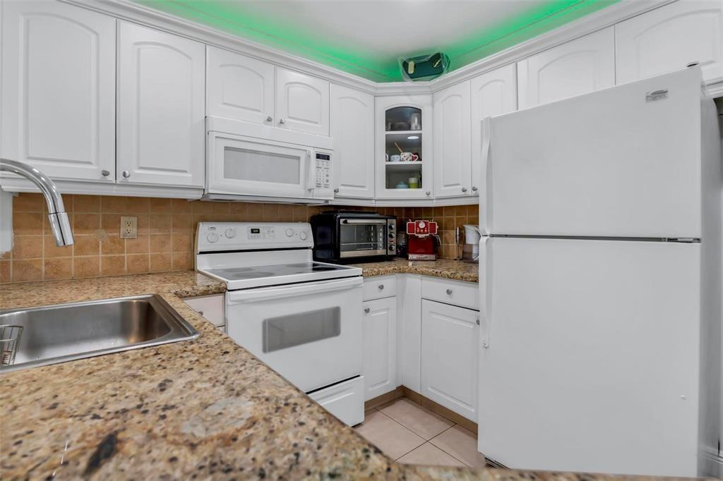 1534 NW 45th Street, Deerfield Beach FL 33064 photo 5