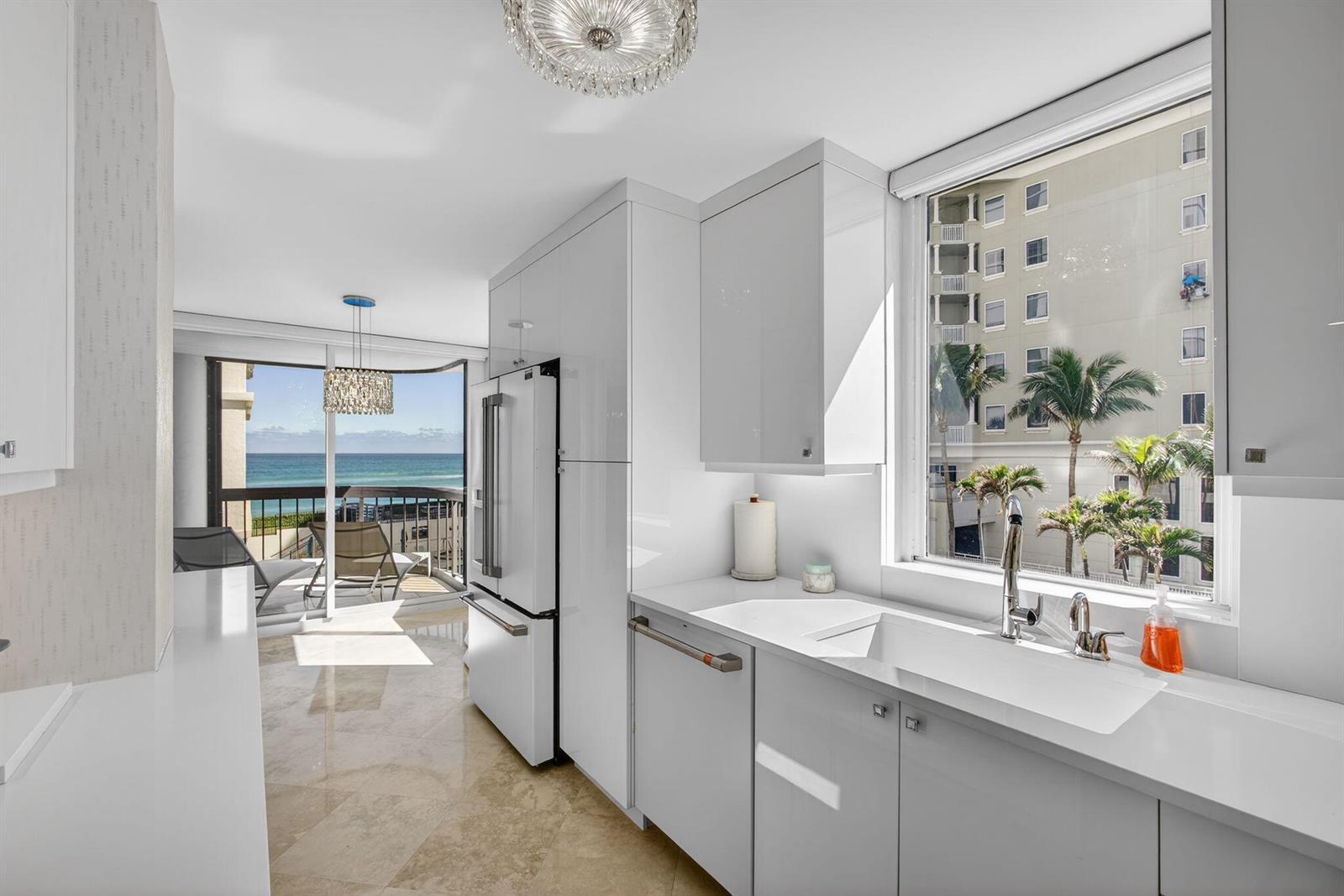 5380 N Ocean Drive # 3b, Singer Island FL 33404