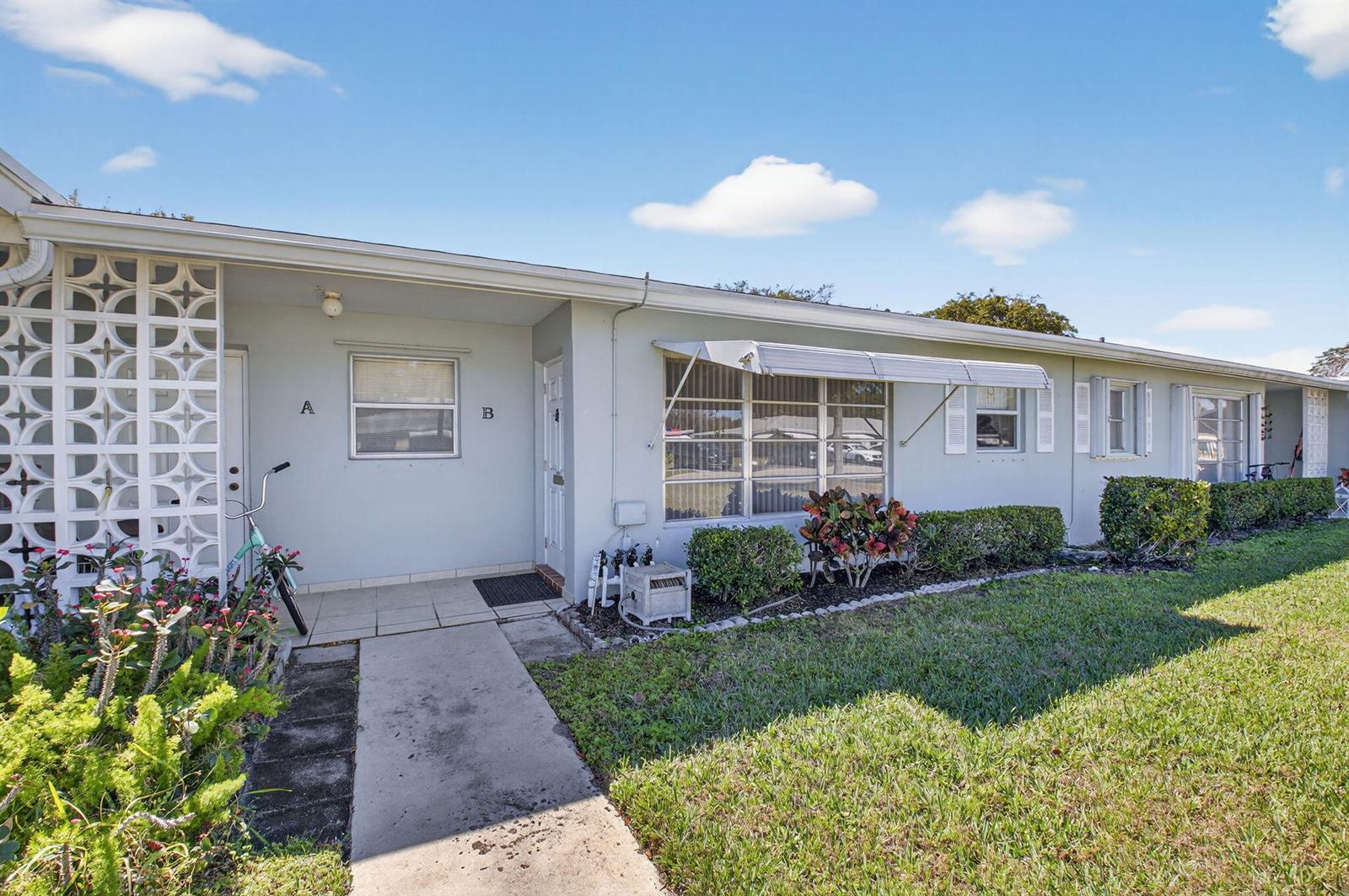 220 High Point Court E # B, Delray Beach FL 33445 photo 2