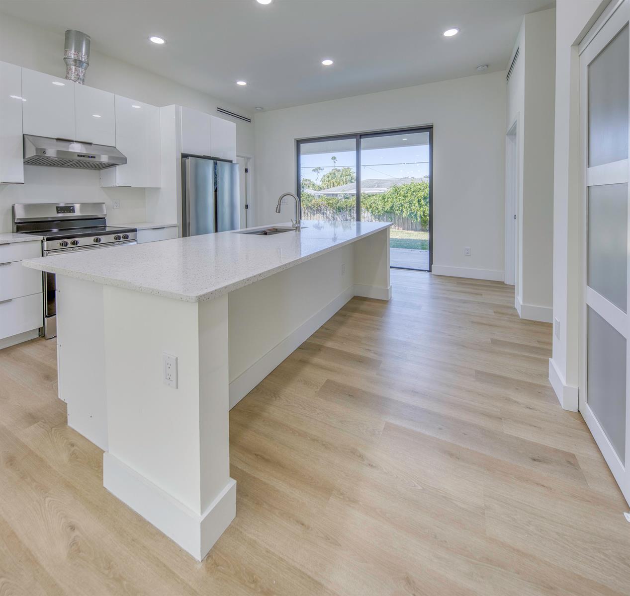 4855 Elmhurst Road, West Palm Beach FL 33417 photo 4