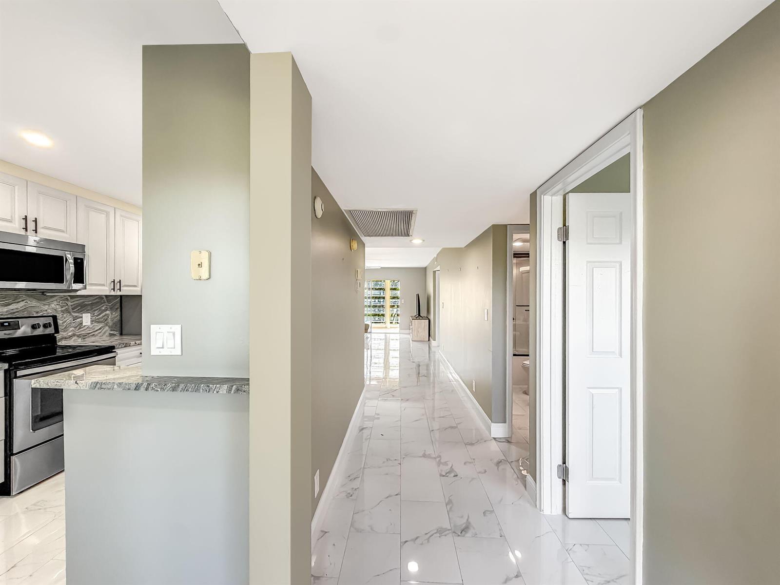 1802 Eleuthera Point # E3, Coconut Creek FL 33063 photo 3