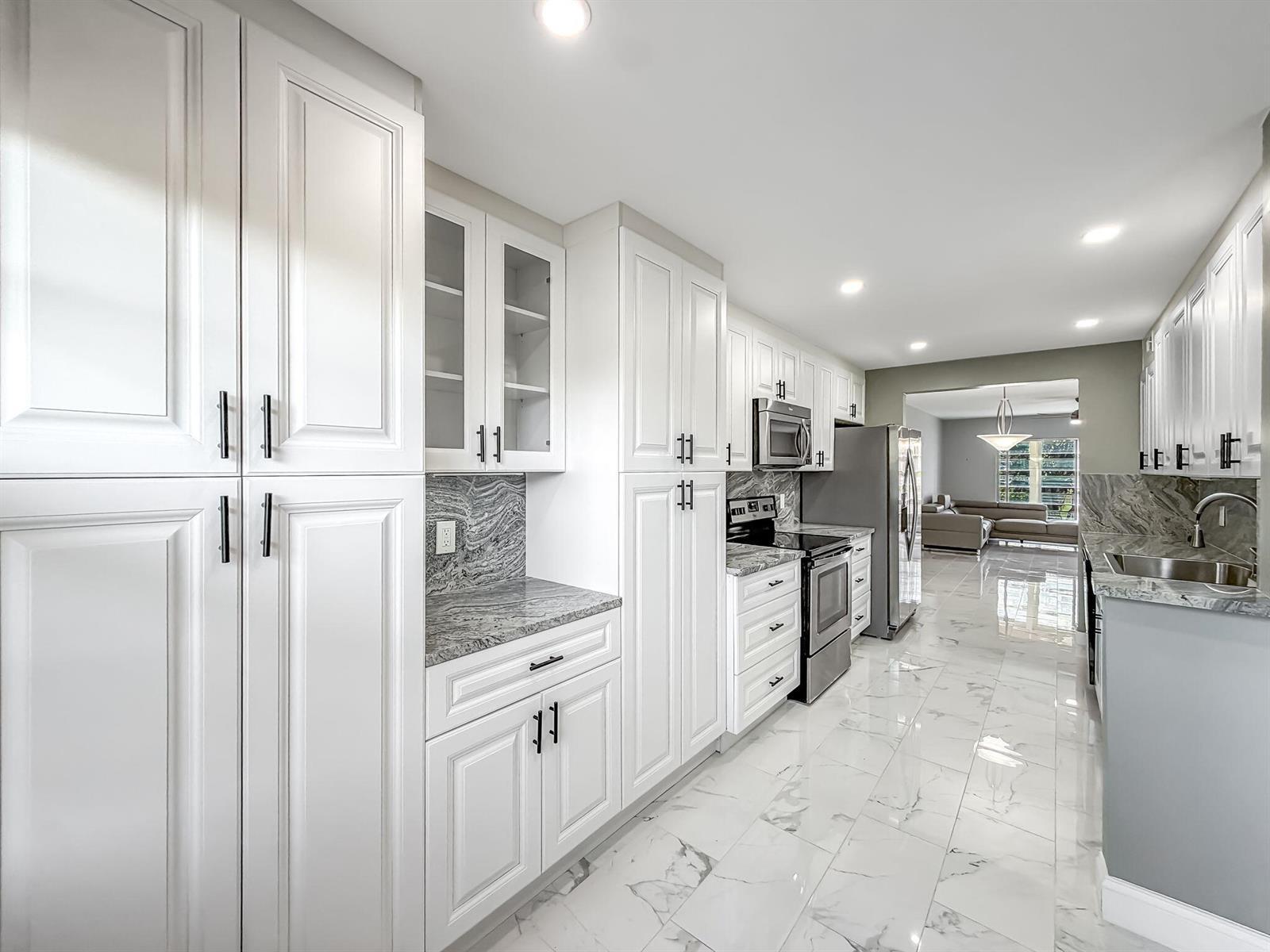 1802 Eleuthera Point # E3, Coconut Creek FL 33063 photo 5