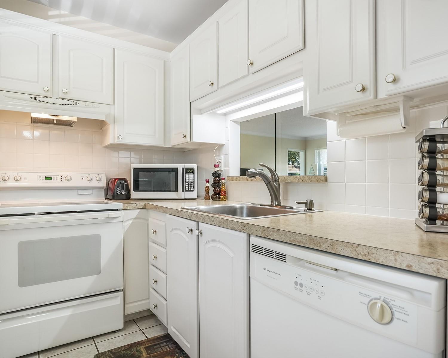 3400 NW 48th Avenue # 407, Lauderdale Lakes FL 33319 photo 2