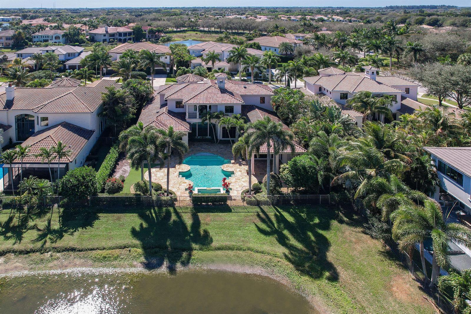 9253 Este Lago Drive, Boca Raton FL 33496