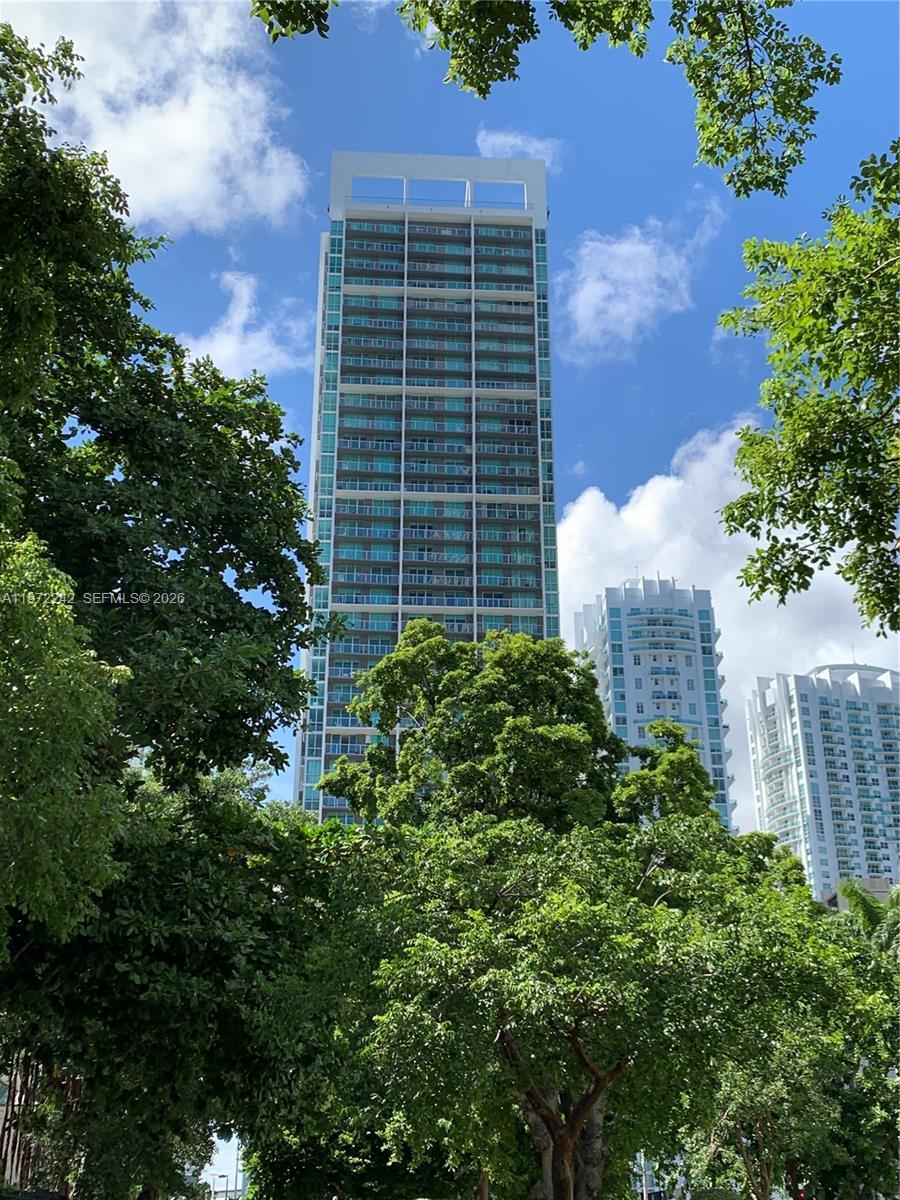 55 SE 6th St # 1201, Miami FL 33131