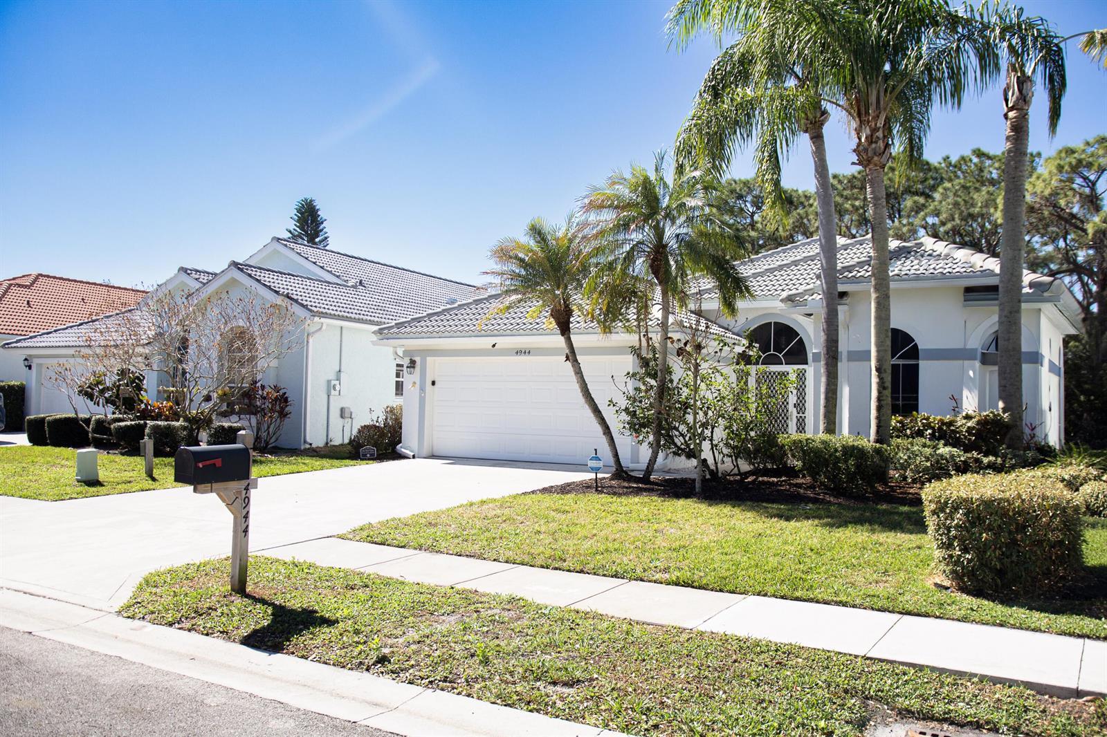 4944 SE Mariner Village Lane, Stuart FL 34997 photo 3