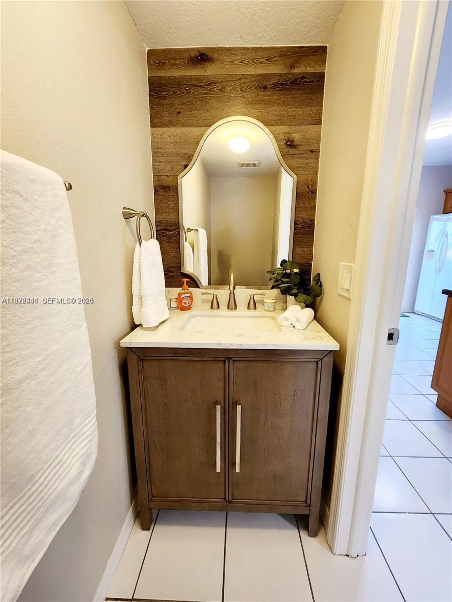 8360 NW 103rd St # 204E, Hialeah Gardens FL 33016 photo 4