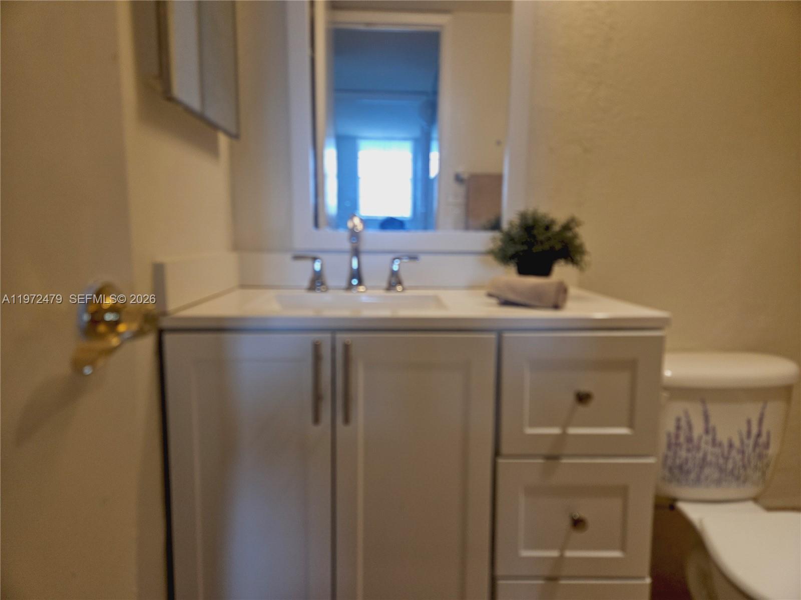 4550 NW 9th St # 704E, Miami FL 33126 photo 2
