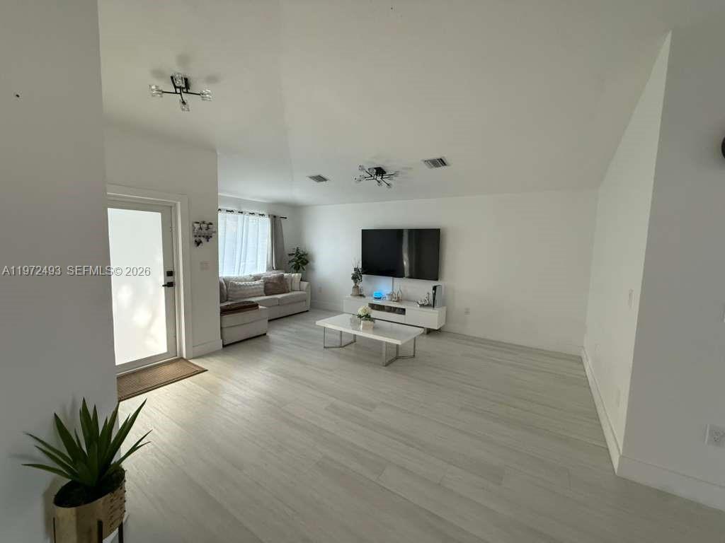 28305 SW 136th Ave, Homestead FL 33033 photo 4