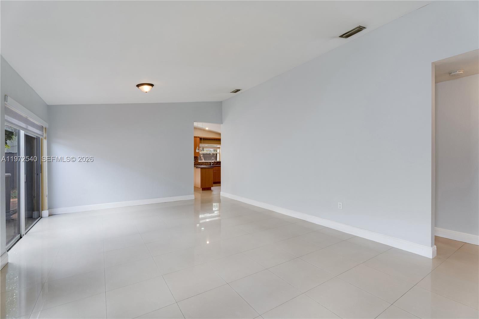 10523 SW 161st  PL, Miami FL 33196 photo 5