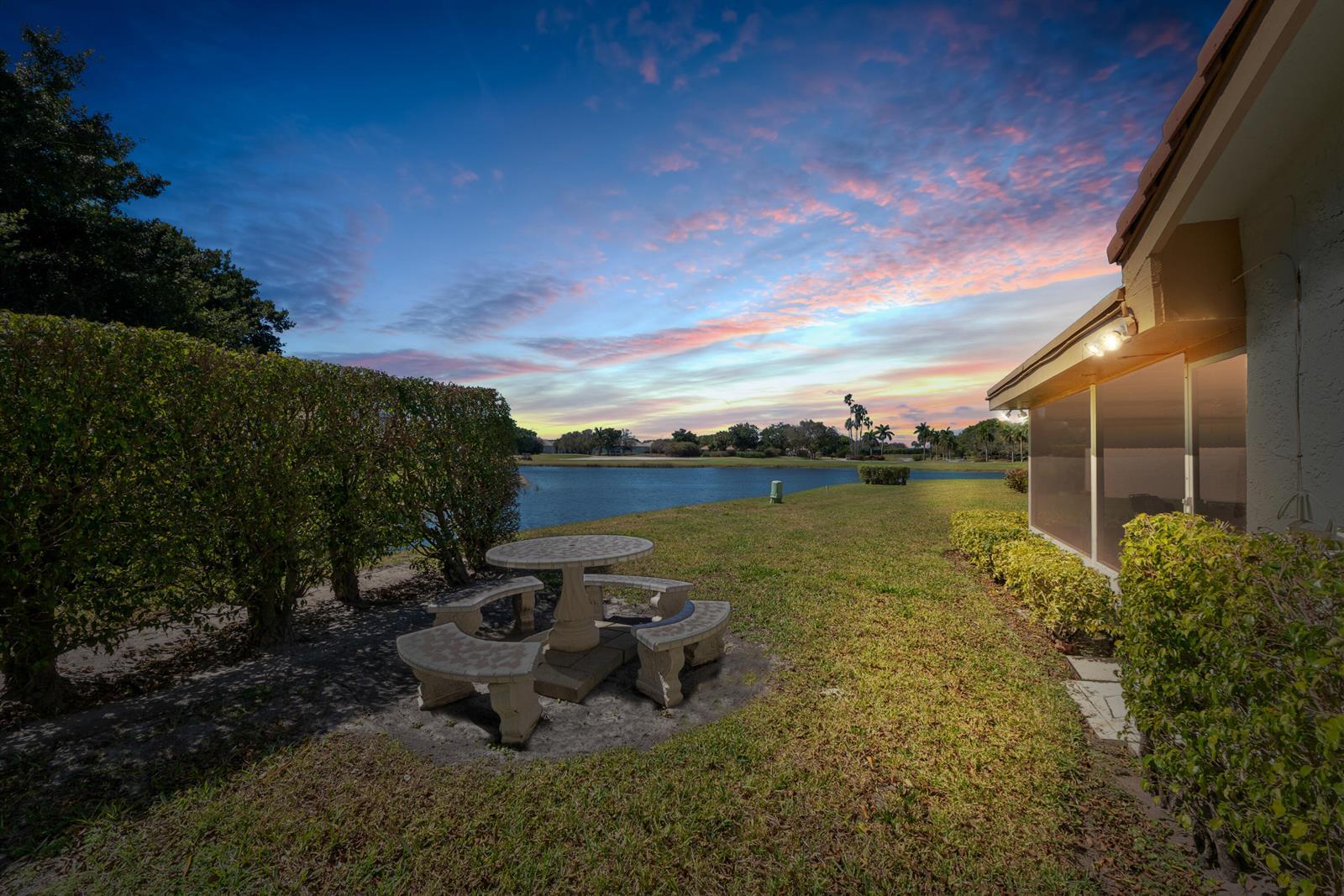5787 Lakeview Mews Place, Boynton Beach FL 33437 photo 2