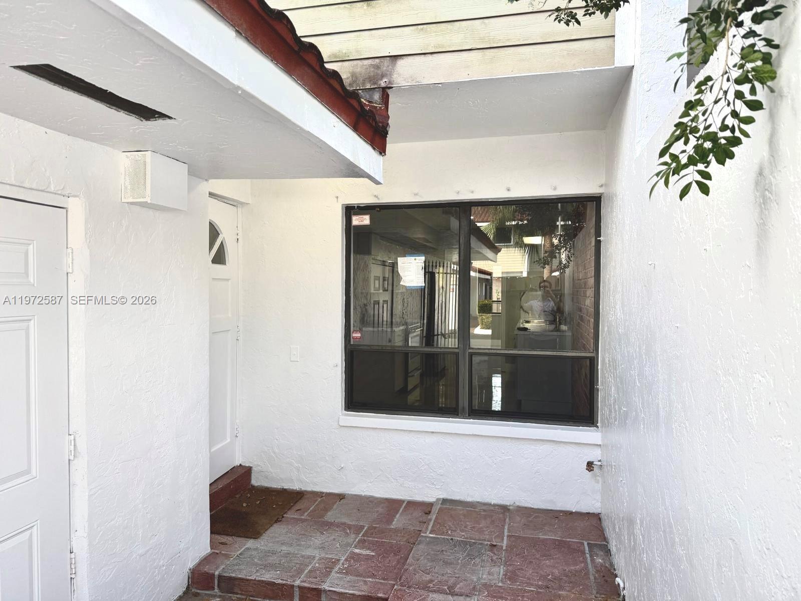 2700 N 34th Ave # I, Hollywood FL 33021 photo 2