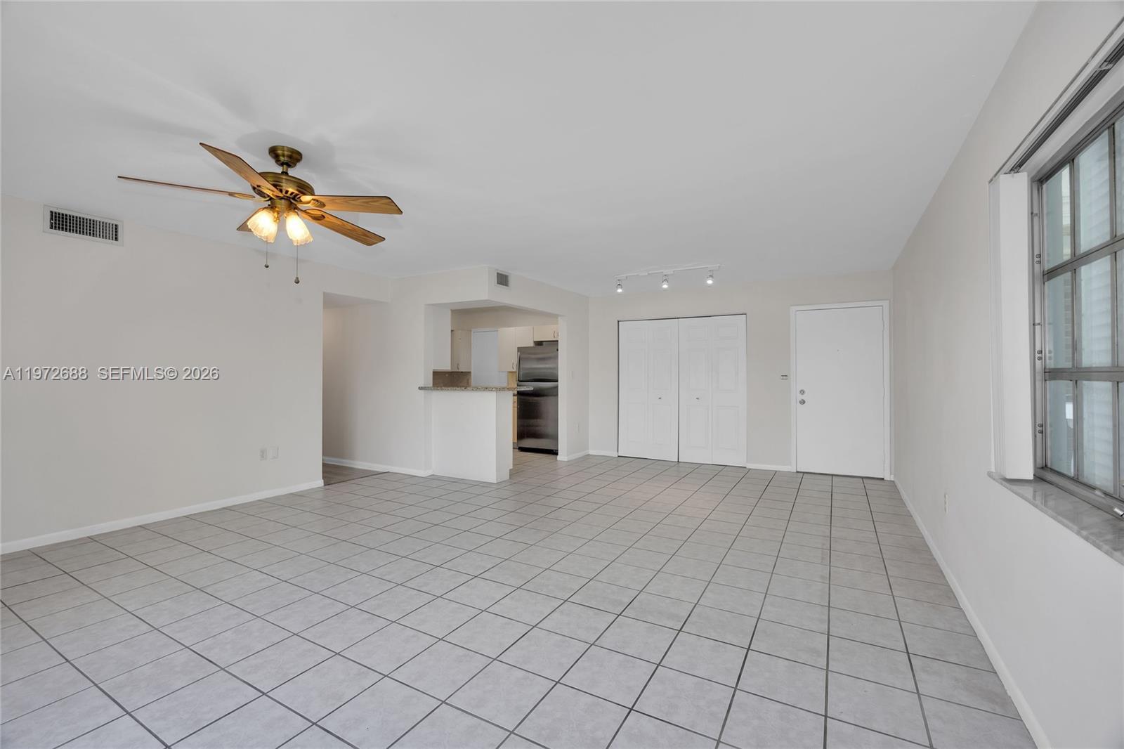 1150 Madruga Ave # B301, Coral Gables FL 33146 photo 3