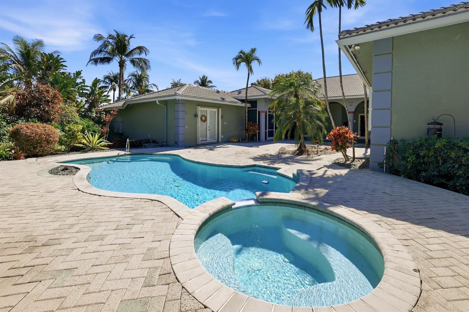 8634 Sawpine Road, Delray Beach FL 33446 photo 3