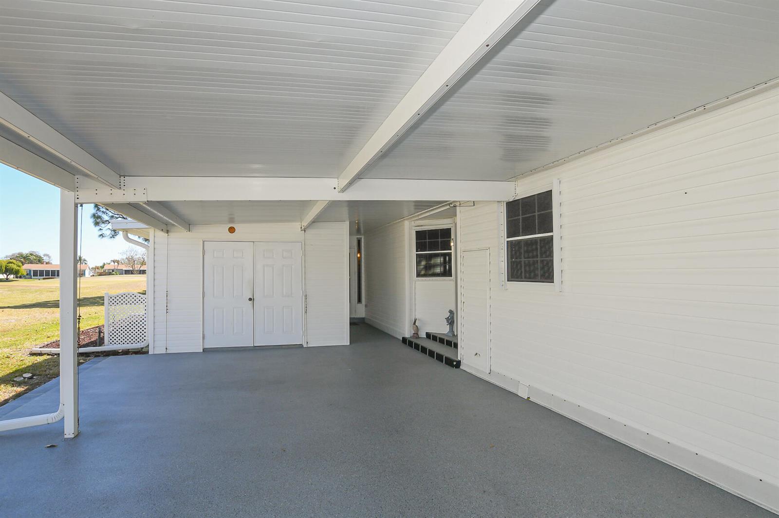 3217 Scarlet Tanager Court, Port St. Lucie FL 34952 photo 2