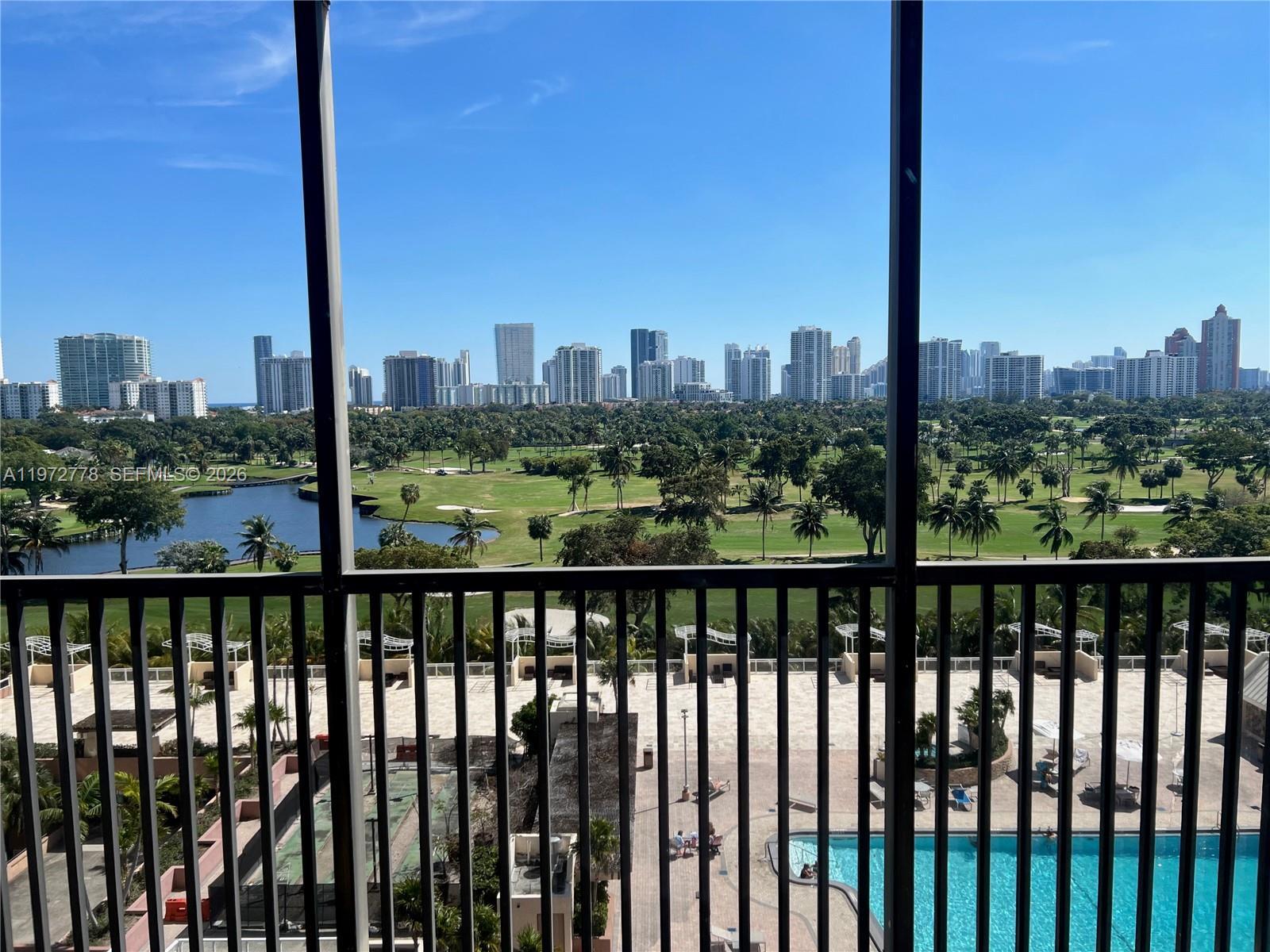 Aventura, FL