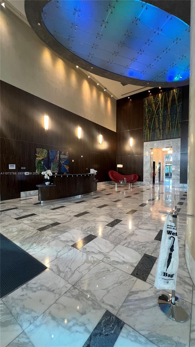 185 SW 7th St # 2202, Miami FL 33130 photo 3