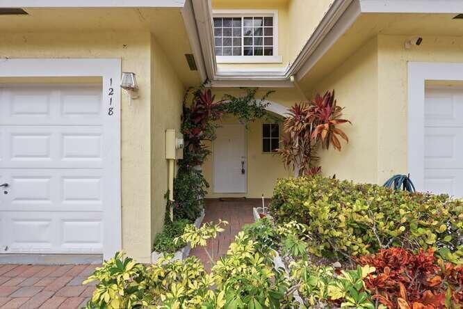 1218 Imperial Lake Road, West Palm Beach FL 33413