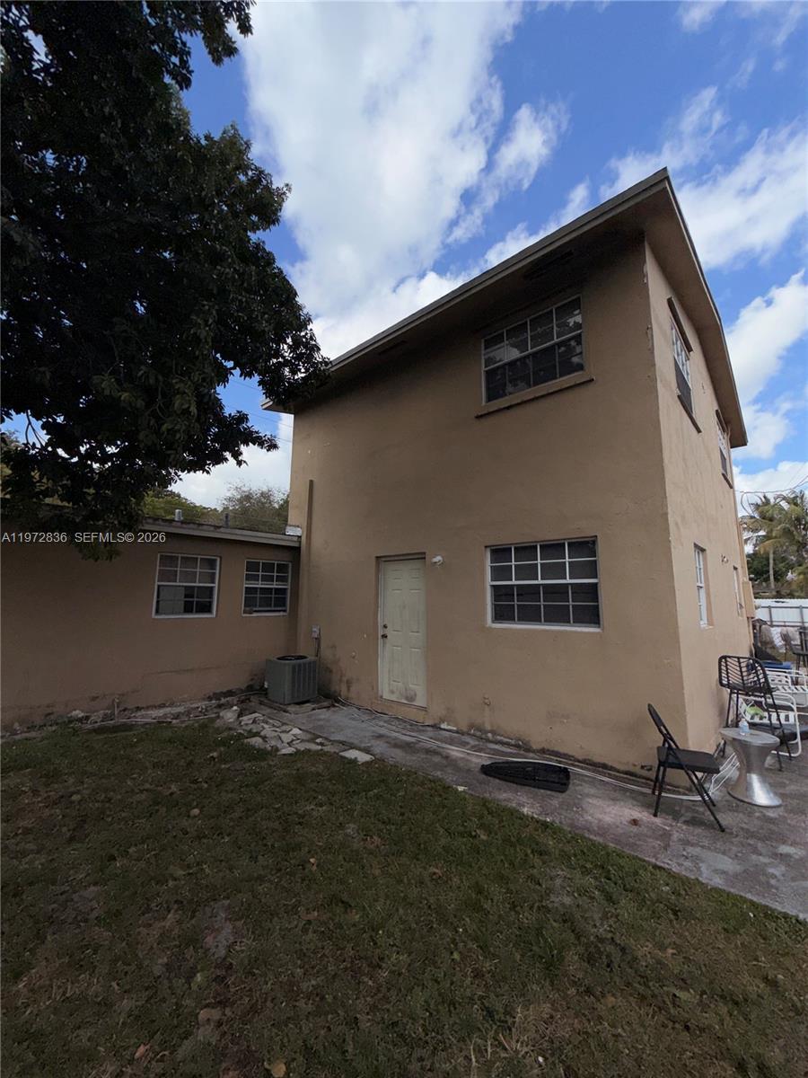 7191 Park St, Hollywood FL 33024 photo 3