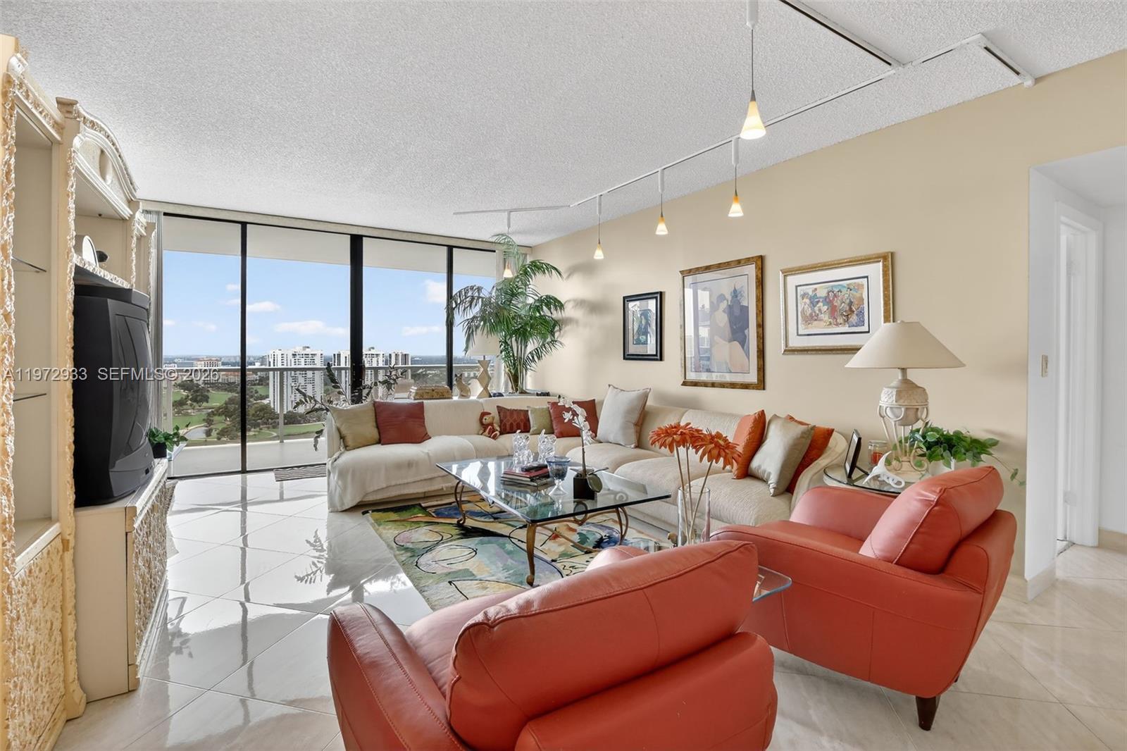 20281 E Country Club Dr # 2403, Aventura FL 33180 photo 2
