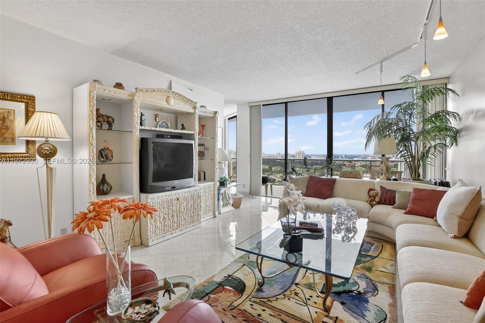 20281 E Country Club Dr # 2403, Aventura FL 33180 photo 3