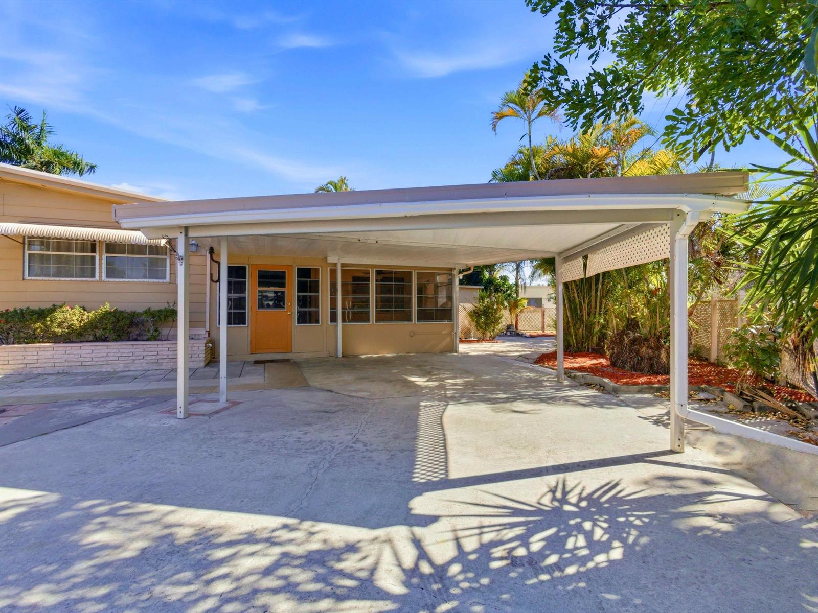 8903 Oak Street, Boynton Beach FL 33436 photo 5
