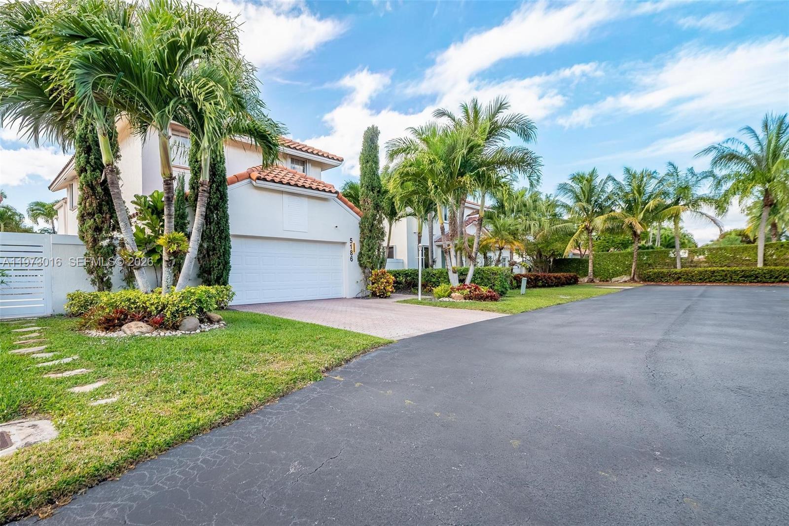 5186 NW 106th Ave, Doral FL 33178 photo 2