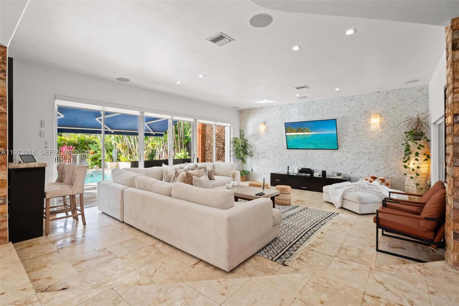 5186 NW 106th Ave, Doral FL 33178 photo 4