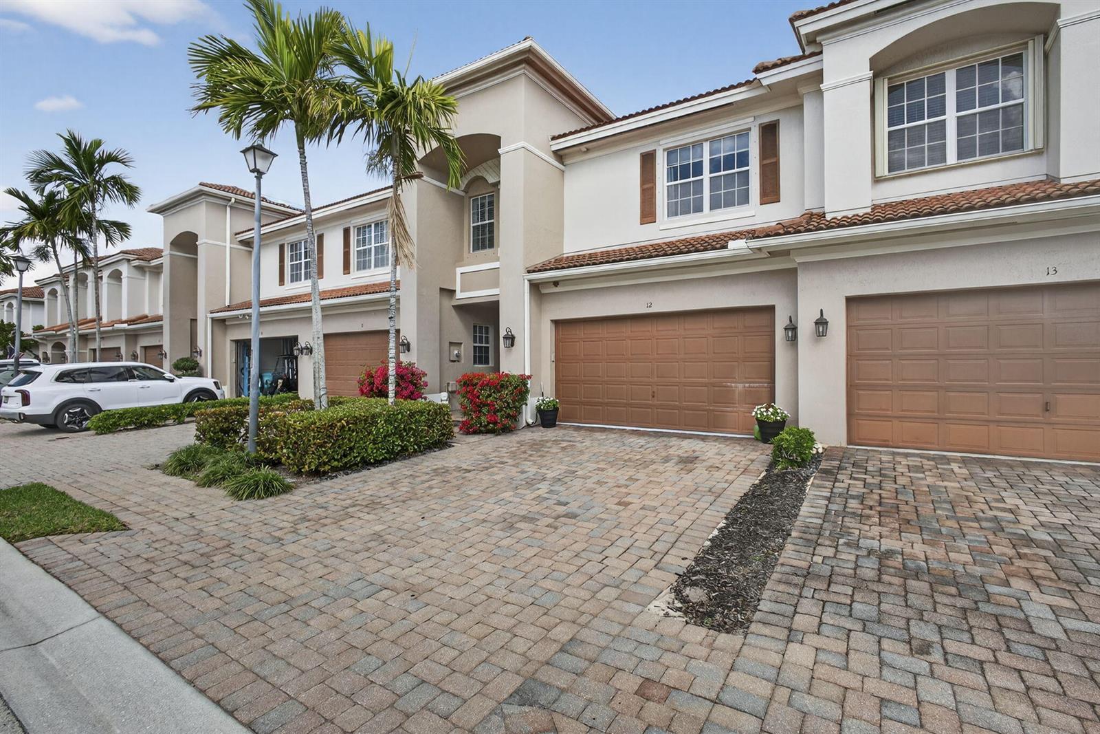 12 Nottingham Place, Boynton Beach FL 33426 photo 2