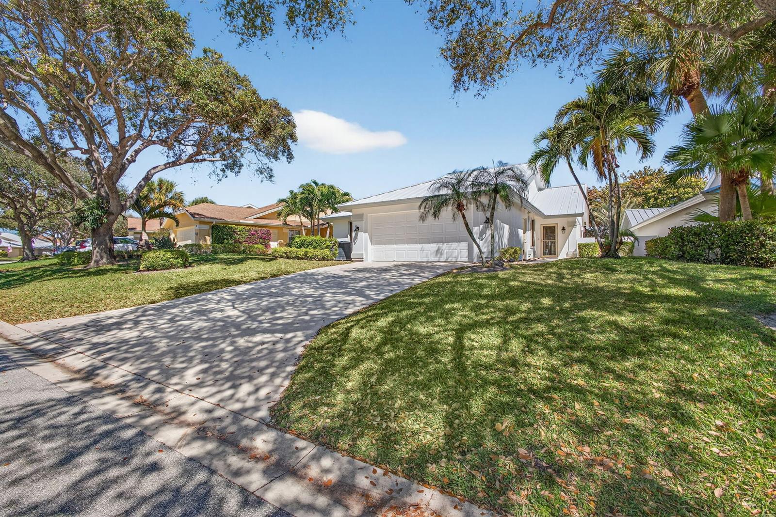 239 Ridge Road, Jupiter FL 33477 photo 3