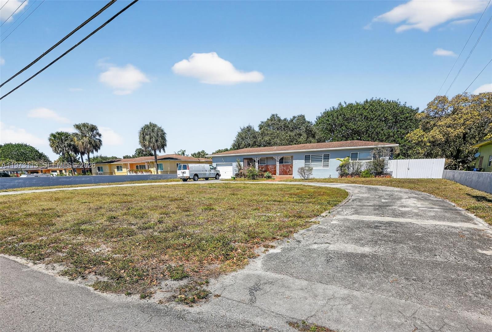 801 S Biscayne River Dr, Miami FL 33169 photo 3