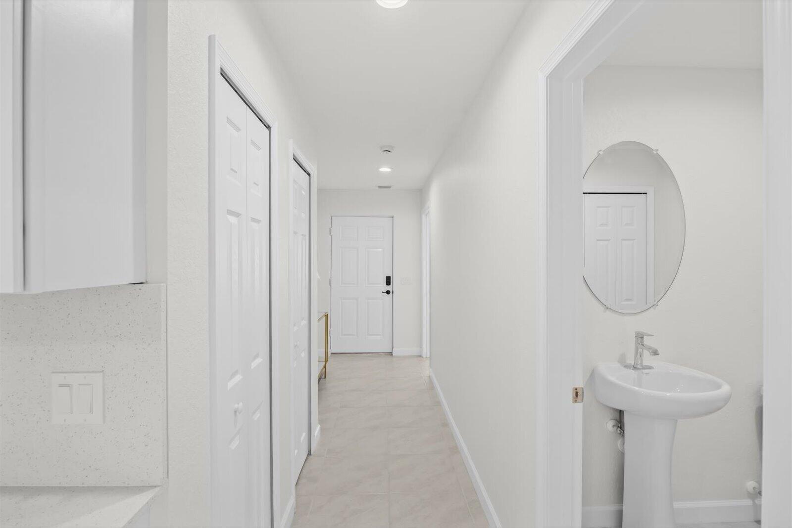 39 Villa Blanca, Fort Pierce FL 34951 photo 4