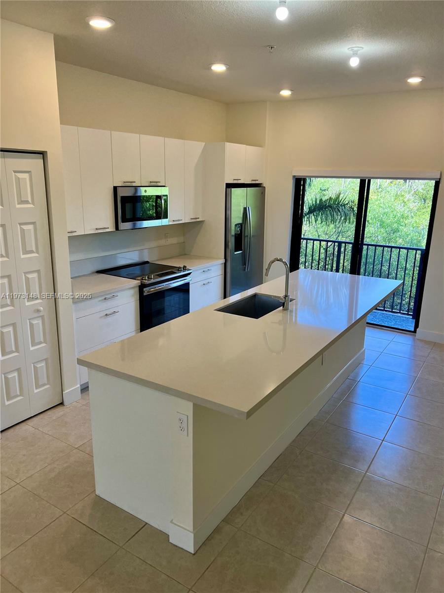 8031 NW 104th Ave # 22, Doral FL 33178