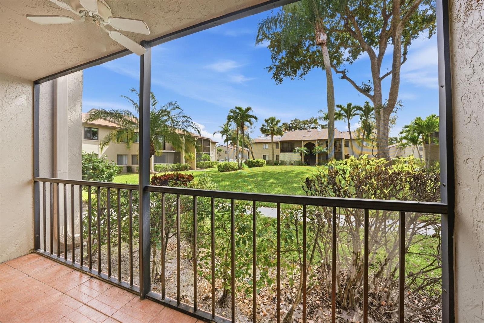 526 Shady Pine Way # C1, FL 33415 photo 3