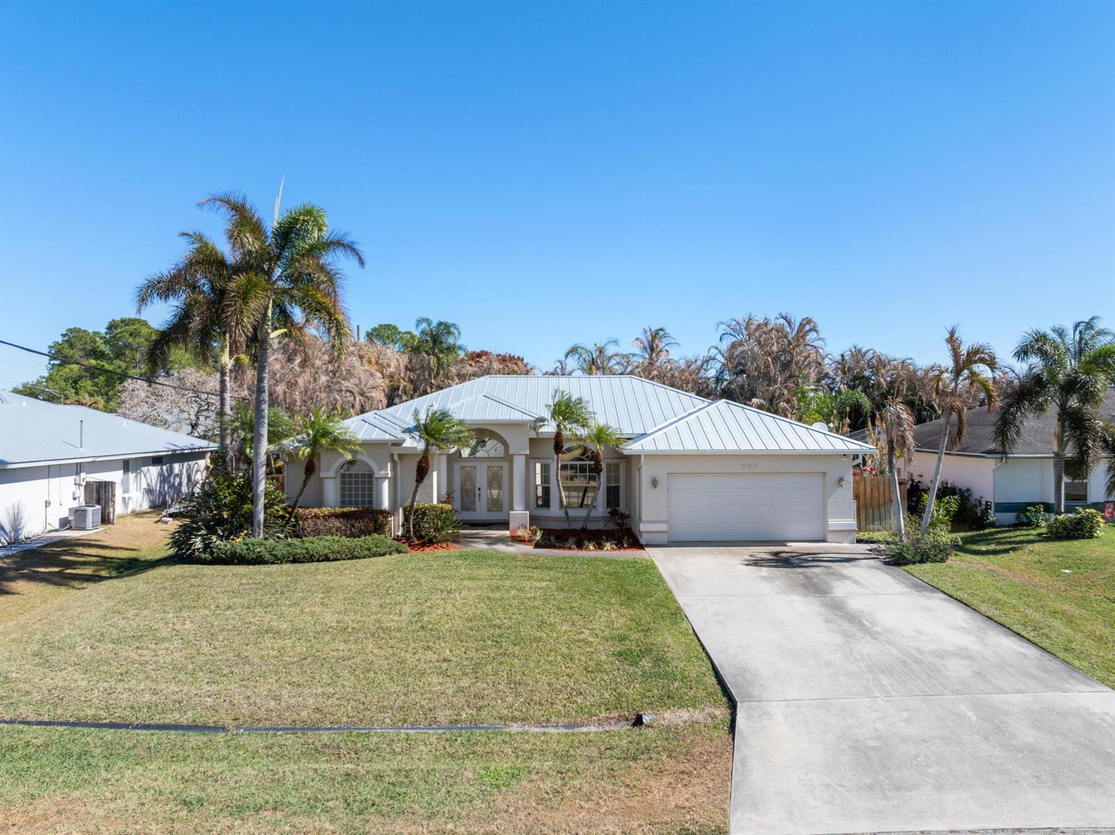 737 SW Dalton Circle, Port St. Lucie FL 34953 photo 5