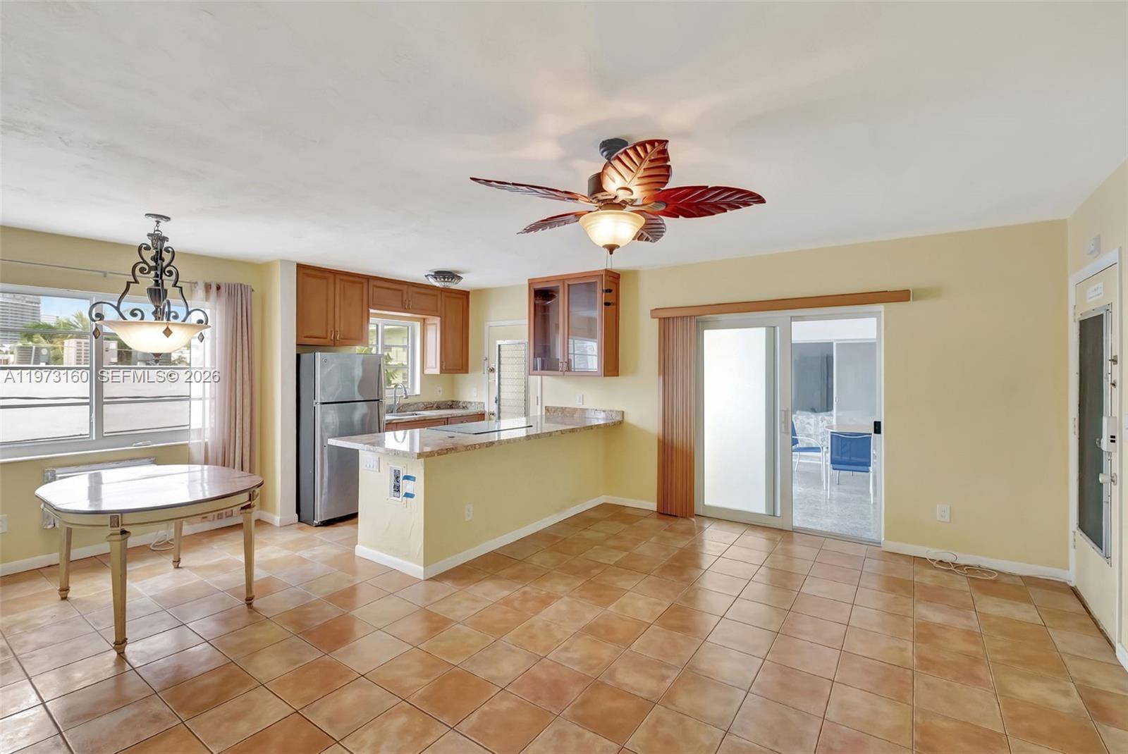 350 Collins Ave # 306, Miami Beach FL 33139 photo 2