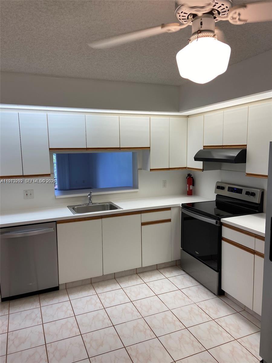 12601 SW 13th St # 303G, Pembroke Pines FL 33027 photo 5