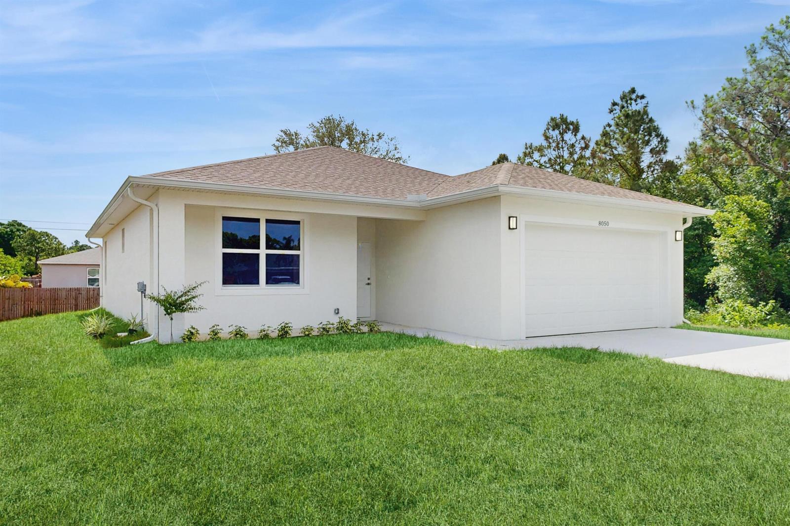 8516 102nd Court, Vero Beach FL 32967 photo 2