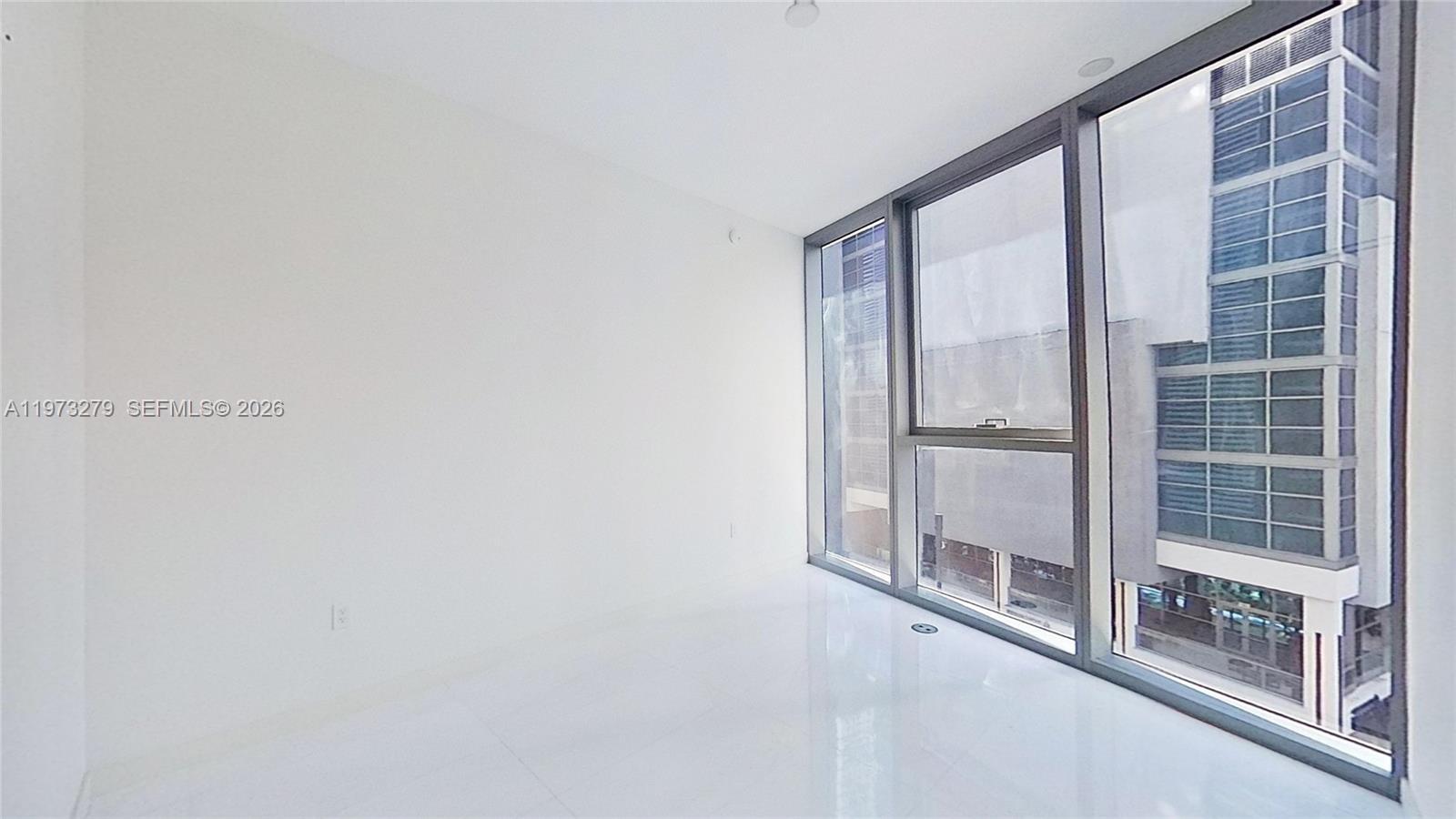 300 Biscayne Boulevard Way # 506E, Miami FL 33131 photo 5