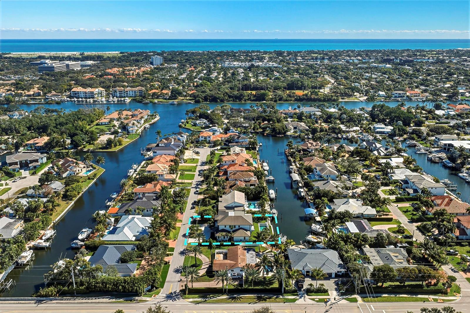 2442 Bay Circle, Palm Beach Gardens FL 33410 photo 4